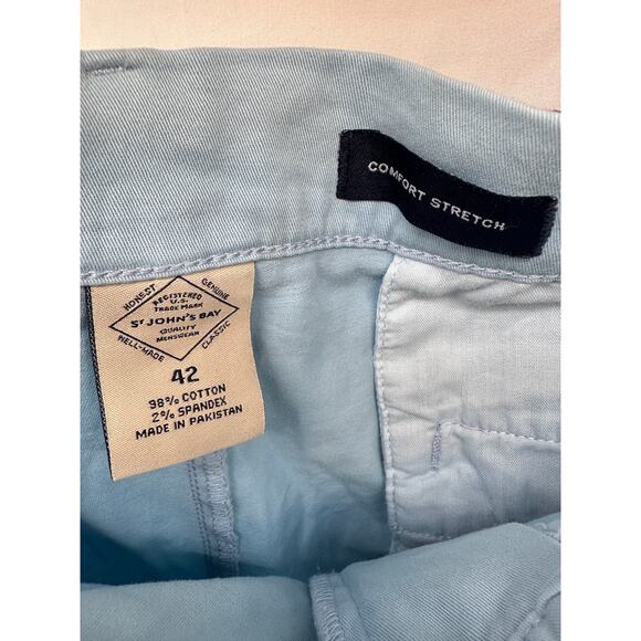 St Johns Bay Men’s 42 Belted Chino Shorts Light Blue Stretch Twill NWT - Picture 4 of 5